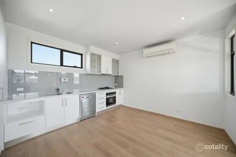 Property photo of 23D Cassels Road Brunswick VIC 3056