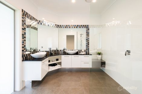 Property photo of 9 Ellen Grant Drive Willow Vale QLD 4209