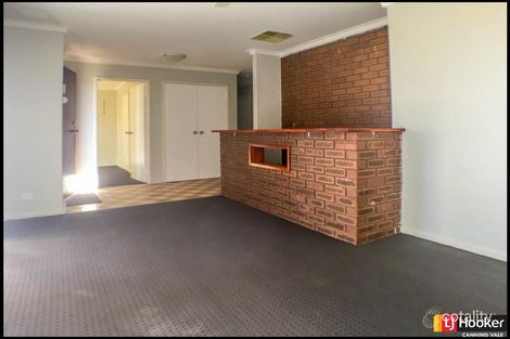 Property photo of 19 Kellerman Way Gosnells WA 6110