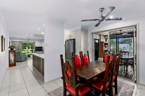 Property photo of 2/5 Pembridge Circuit Urraween QLD 4655