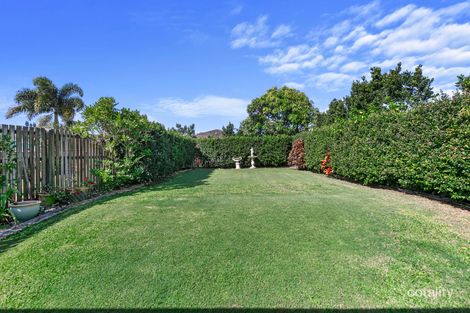 Property photo of 2/5 Pembridge Circuit Urraween QLD 4655