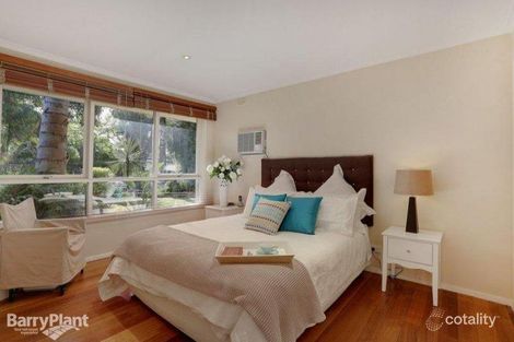 Property photo of 12 Lee-Ann Crescent Croydon VIC 3136