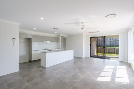 Property photo of 35 Abode Way Kawungan QLD 4655