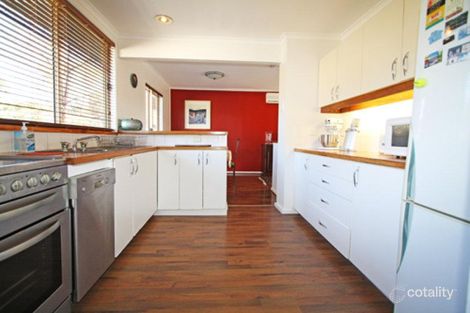 Property photo of 27 Kestral Place Wamboin NSW 2620