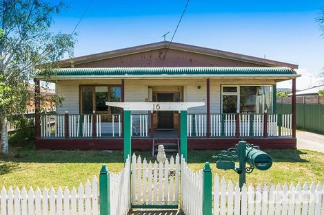 16 Synnott St, Hamlyn Heights, VIC 3215