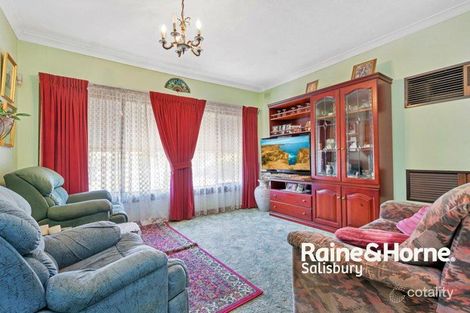 Property photo of 12 Helena Avenue Parafield Gardens SA 5107