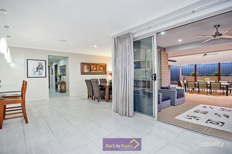 Property photo of 16 Grassland Crescent Officer VIC 3809