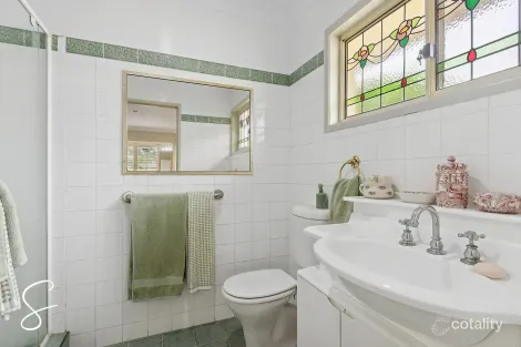 Property photo of 3 Greda Street Robertson QLD 4109