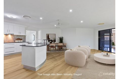 Property photo of 27 Vidar Crescent Ooralea QLD 4740