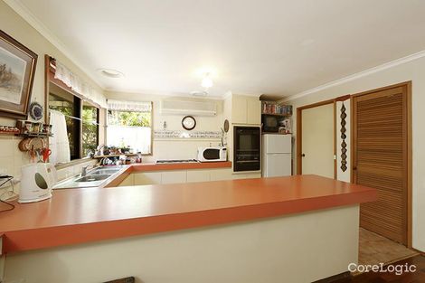 Property photo of 2 Ella Place Rowville VIC 3178