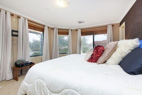 Property photo of 69 Cheriton Drive Carramar WA 6031