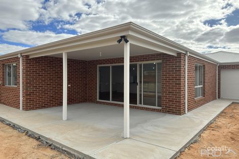Property photo of 23 Hocking Court Merbein VIC 3505