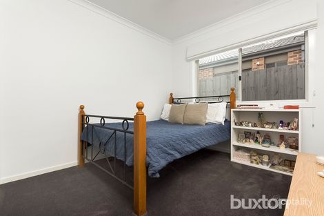 Property photo of 12 Koslow Street Armstrong Creek VIC 3217