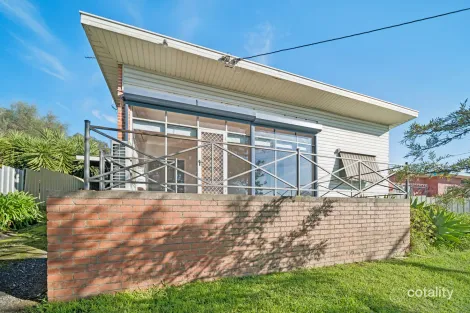 55 Wood St, California Gully, VIC 3556