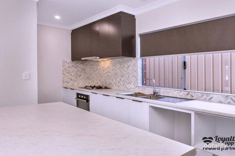 Property photo of 15 Greylock Meander Madeley WA 6065