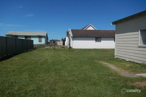 Property photo of 12 Cabbage Tree Road Williamtown NSW 2318