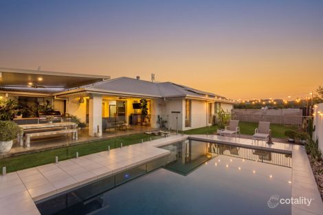 10 DEEPWATER CL, BLI BLI, QLD 4560