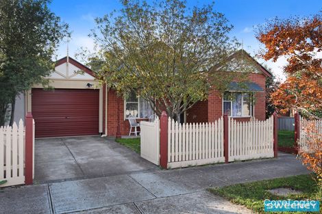 Property photo of 20 Tamborine Way Caroline Springs VIC 3023