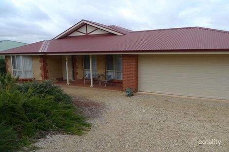 Property photo of 15 Viewbank Crescent Maitland SA 5573
