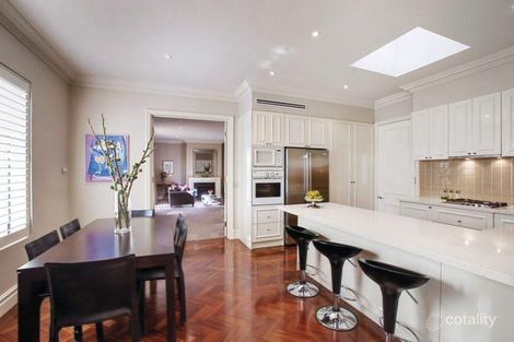 Property photo of 4/635 Orrong Road Toorak VIC 3142