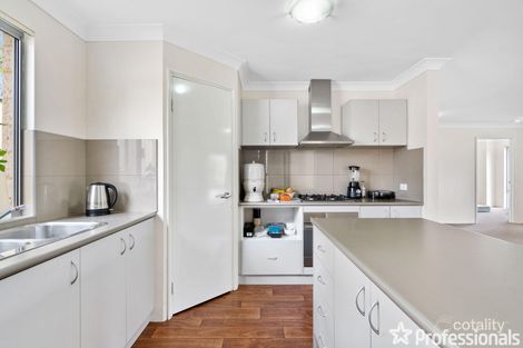 Property photo of 3/26 Mangosteen Drive Forrestfield WA 6058