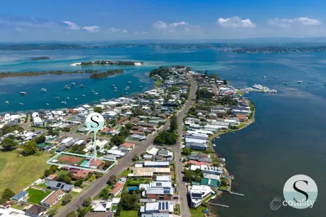 Property photo of 58 Marks Point Road Marks Point NSW 2280