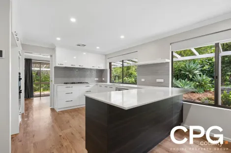 2 CRESTVIEW CRES, KALAMUNDA, WA 6076