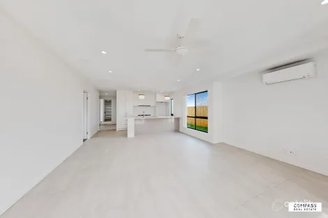 Property photo of 24 Neilson Way Walloon QLD 4306