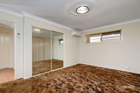 Property photo of 36 Greenlaw Place Eight Mile Plains QLD 4113