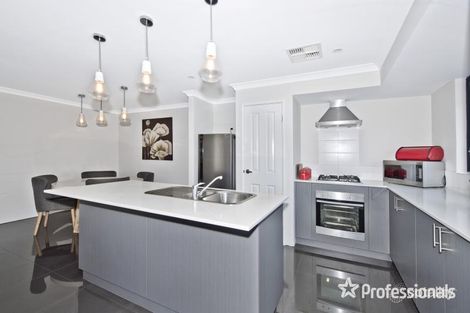 Property photo of 130 Pleasantview Parade Baldivis WA 6171