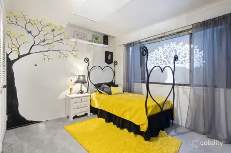 Property photo of 21 Holder Street Wishart QLD 4122