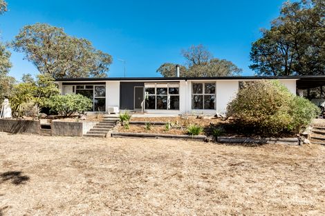 57 The Boulevard, North Warrandyte, VIC 3113