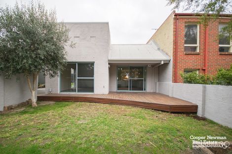 4 Sutherland Pl, Burwood, VIC 3125