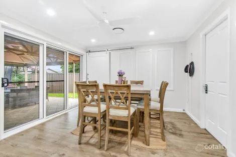 Property photo of 6 Farley Place Londonderry NSW 2753