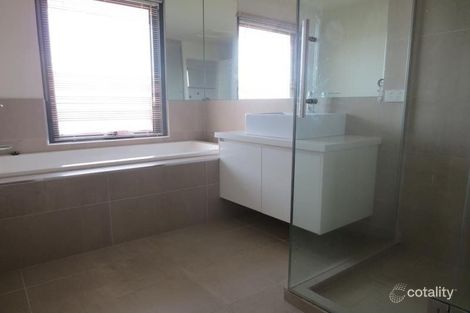 Property photo of 2/14 Baird Street East Doncaster VIC 3108