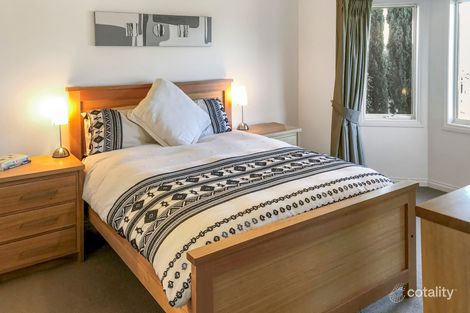 Property photo of 18 Swift Grove McLaren Flat SA 5171