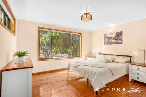 Property photo of 7 Young Close Thornton NSW 2322