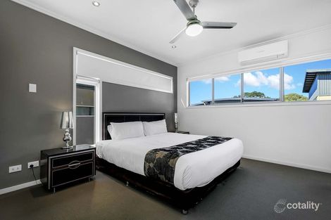 Property photo of 46/80 Moolyyir Street Urangan QLD 4655