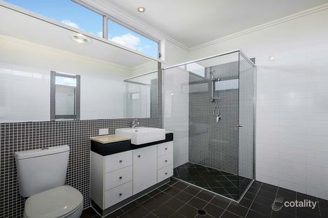 Property photo of 46/80 Moolyyir Street Urangan QLD 4655