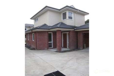 2/7 Normanby St, Hughesdale, VIC 3166