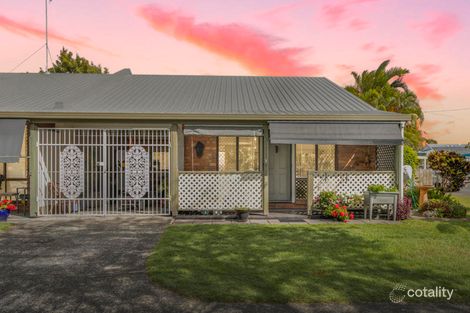 1/12 Denmans Camp Rd, Torquay, QLD 4655