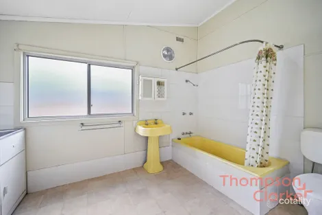 Property photo of 63 Love Street Cessnock NSW 2325