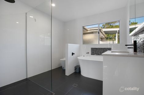 Property photo of 7 Loynes Street Wynnum West QLD 4178