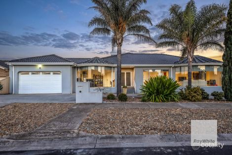27 Wendover Cres, Hillside, VIC 3037