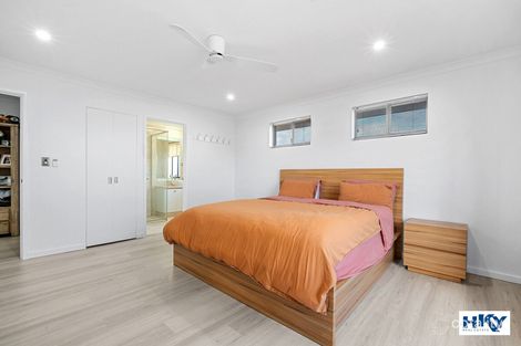 Property photo of 11 Leedon Drive Ellenbrook WA 6069
