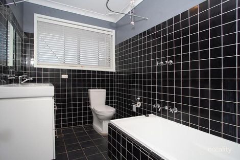 Property photo of 11 Francis Greenway Drive Cherrybrook NSW 2126