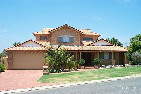 Property photo of 39 Castlegate Way Woodvale WA 6026