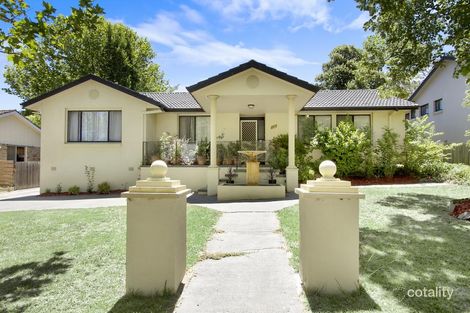 Property photo of 130 Kitchener Street Garran ACT 2605
