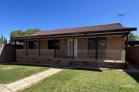 33 Lucretia Rd, Toongabbie, NSW 2146