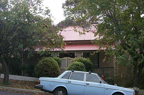 52 Sixth Ave, Windsor, QLD 4030